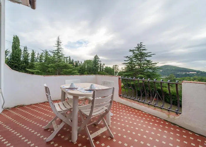 I Due Golfi - Goelba * Lacona